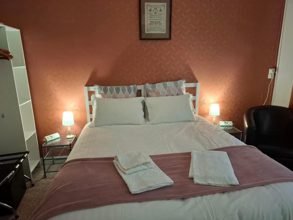 Le Crist'Al, Hotel Familial, Climatise, En Front De Mer Saint-Georges-de-Didonne Oda fotoğraf