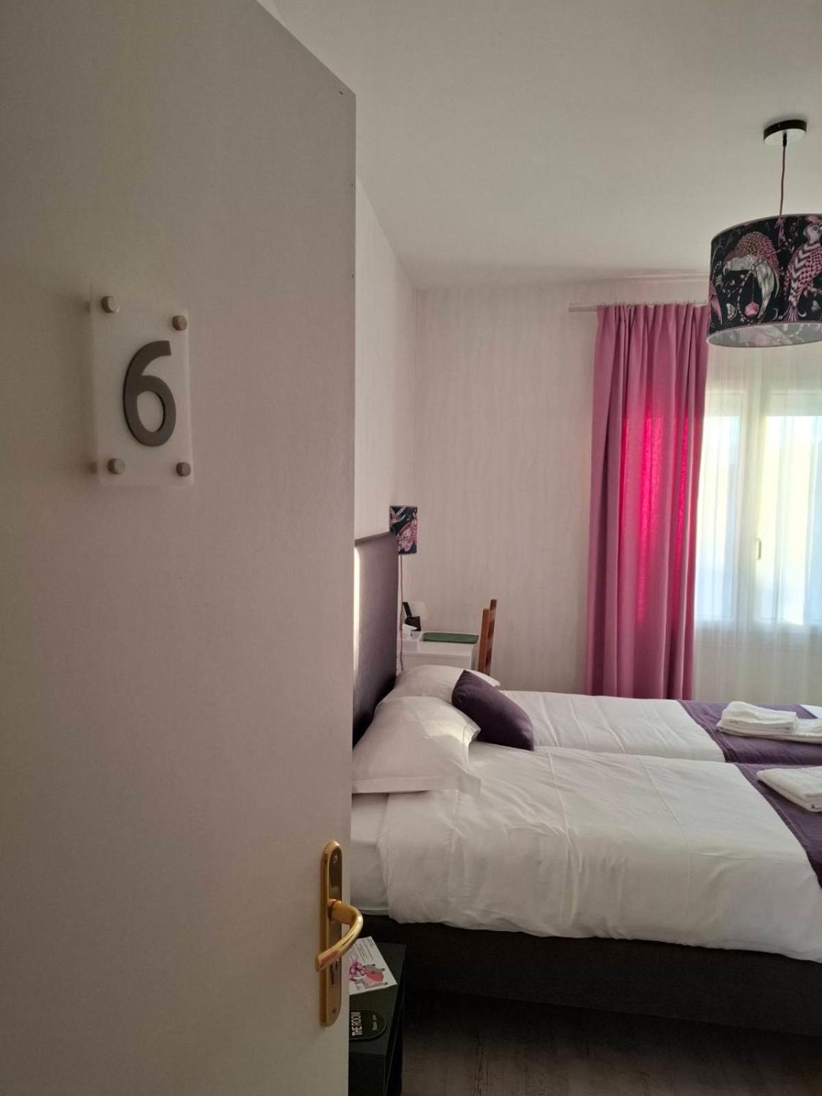 Le Crist'Al, Hotel Familial, Climatise, En Front De Mer Saint-Georges-de-Didonne Oda fotoğraf